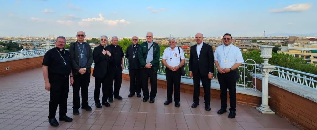 Obispos de Honduras reunidos en Roma durante la visita ad limina